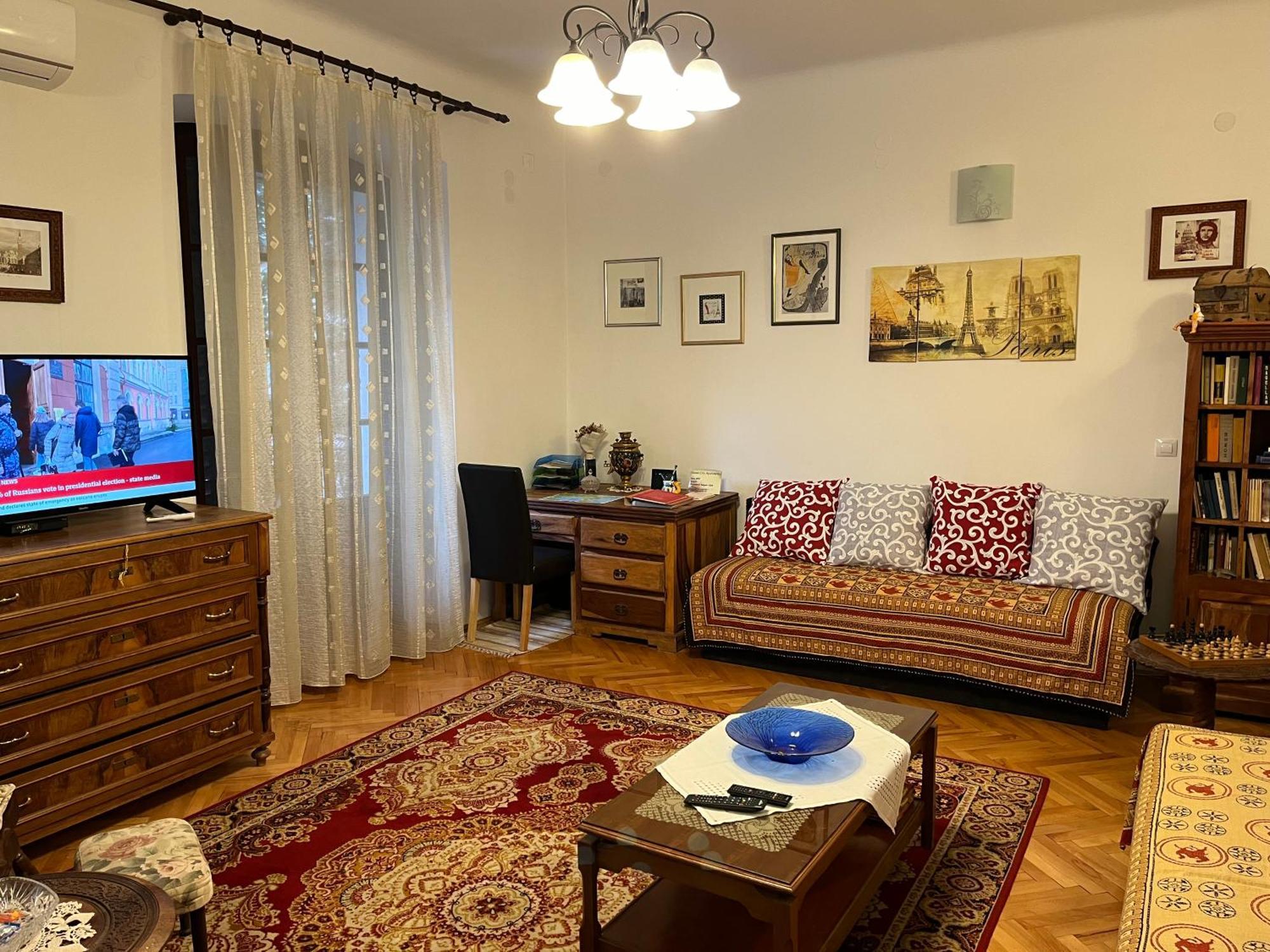 PUY Noemi City Apartments מראה חיצוני תמונה